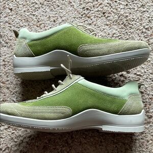 Rohde Green Suede Sneakers size 6